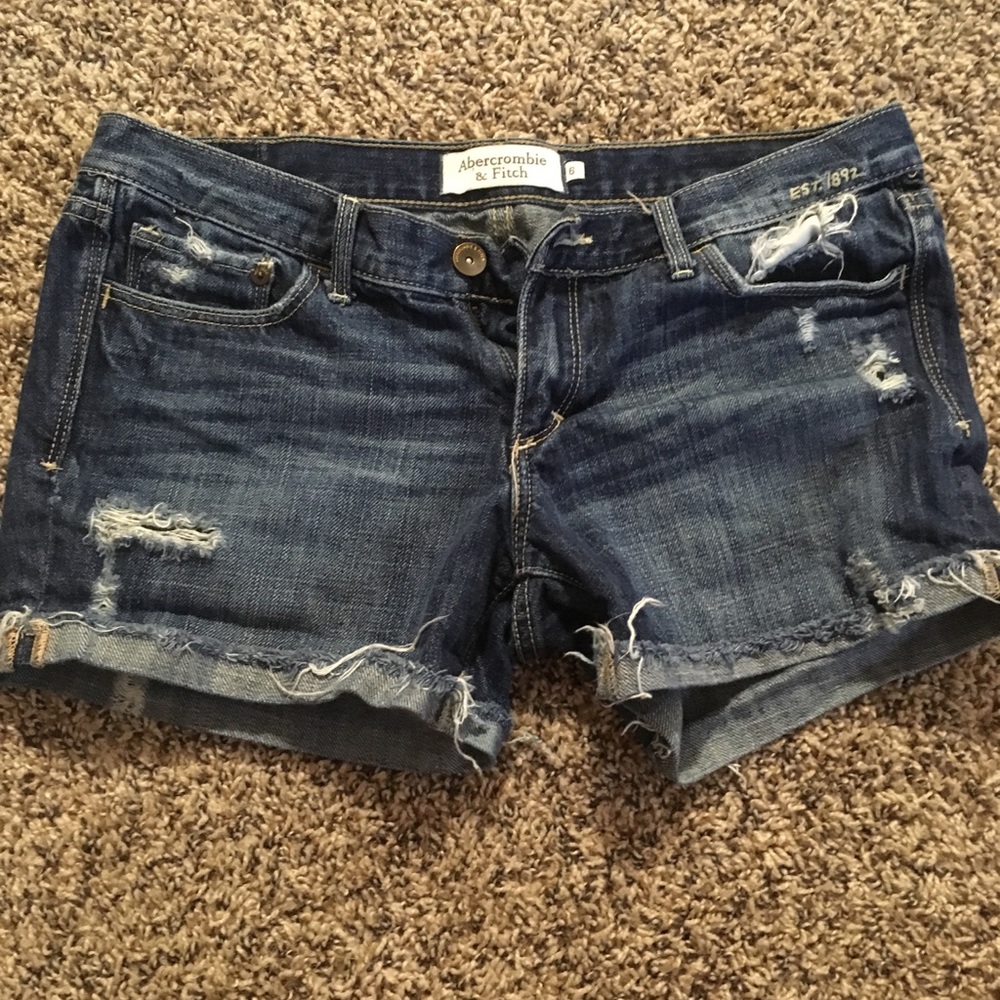 Size 6 Abercrombie & Fitch jean shorts